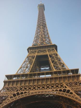 paris3.jpg (30023 Byte)