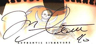 Mike Alstott Signature Close-Up