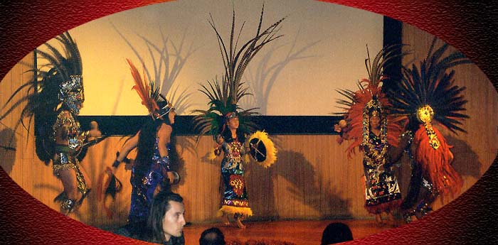 aztecs12.jpg (63534 octets)