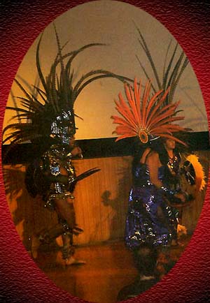 aztecs8.jpg (36209 octets)