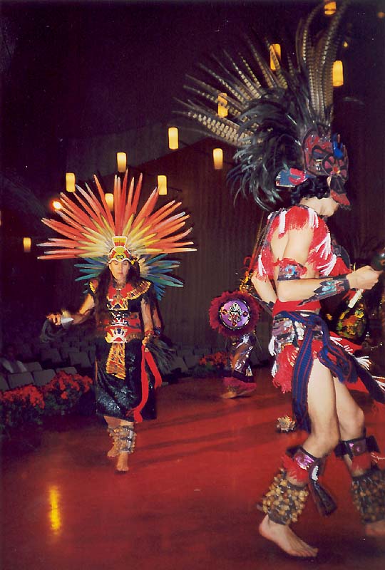 aztecsbig5.jpg (79097 octets)