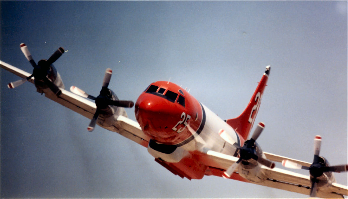 P3A CDF 25 taking off from Fox Field
