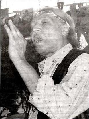 Riley Martin dispenses his special knowledge, photo by Fionn Reilly