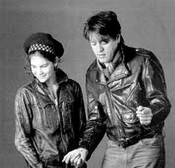 johnandmary.jpg (22476 bytes)