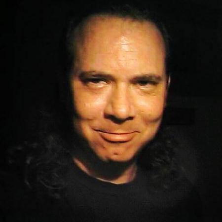 Welcome to John Spreier's web site. Click on the links above and to the right to see the albums, check out the gigs, read the news, look at the pictures, read the lyrics, hear the songs, and view the videos.