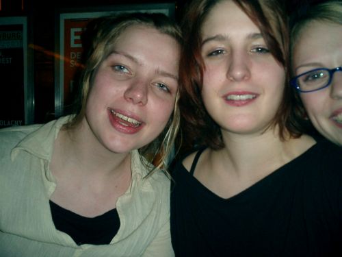 Oops, Sara fell off the picture, or maybe it's just the camera that is too small?