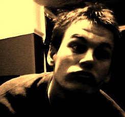 antdoob3.jpg (13322 bytes)