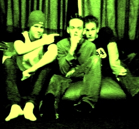 groupsnot.jpg (66071 bytes)