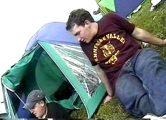 leedsjonobish.jpg (44272 bytes)