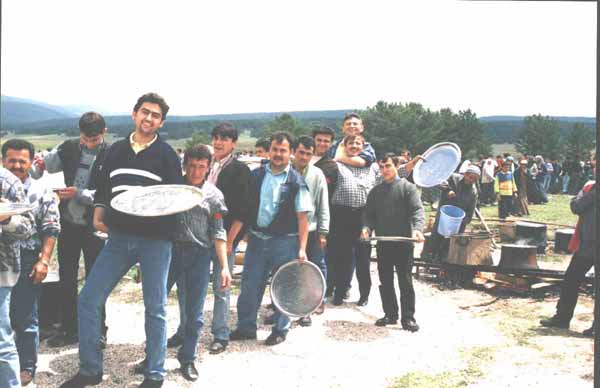 pilav02.JPG (32197 bytes)