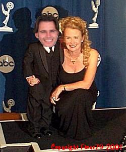 proudhank.jpg - 225654 Bytes