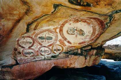 wandjina1.jpg credit: [PRA]Paranormal Research Australia