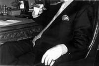 thumbnail of your picture 1