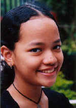 Cherry Portrait 02.jpg (34191 bytes)