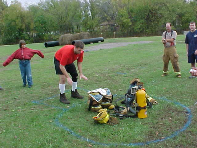 [Tyler Daniels getting ready]
