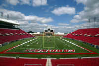 papajohnsstadium.jpg (44304 bytes)