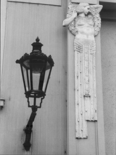 Lighten up with Art Nouveau