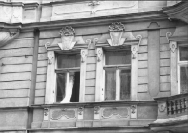 Air, light, curtains, windows