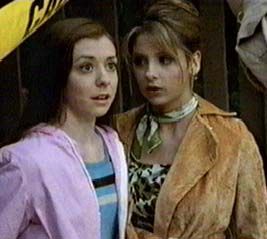 Willow and Buffy at zoo