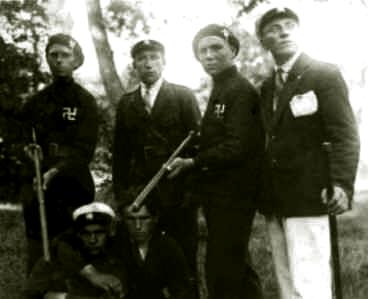 P�rkonkrustie�i 30-to gadu s�kum�