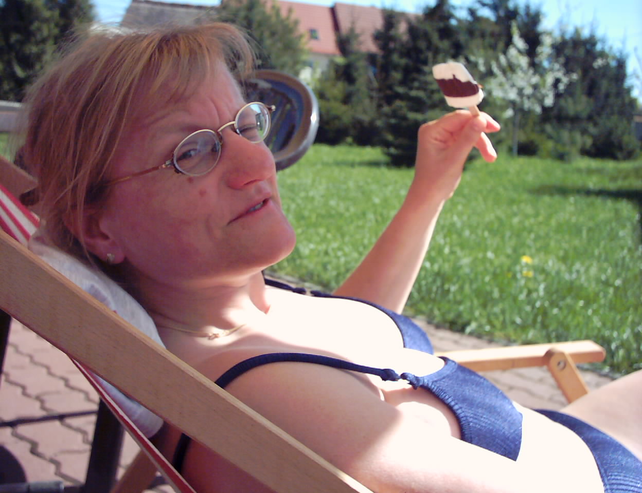 Steffi schmeckt das Eis