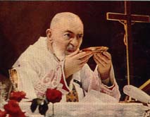Padre Pio celebra la S.Messa