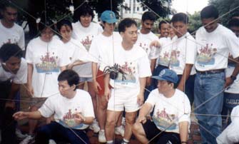 Team building....Better choose this hole,,, bigger,,, Can go through lar......And, U ?? Let me see....hmmm....