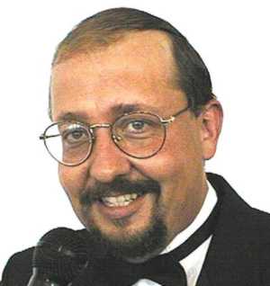 Stage Hypnotist Tommy Vee