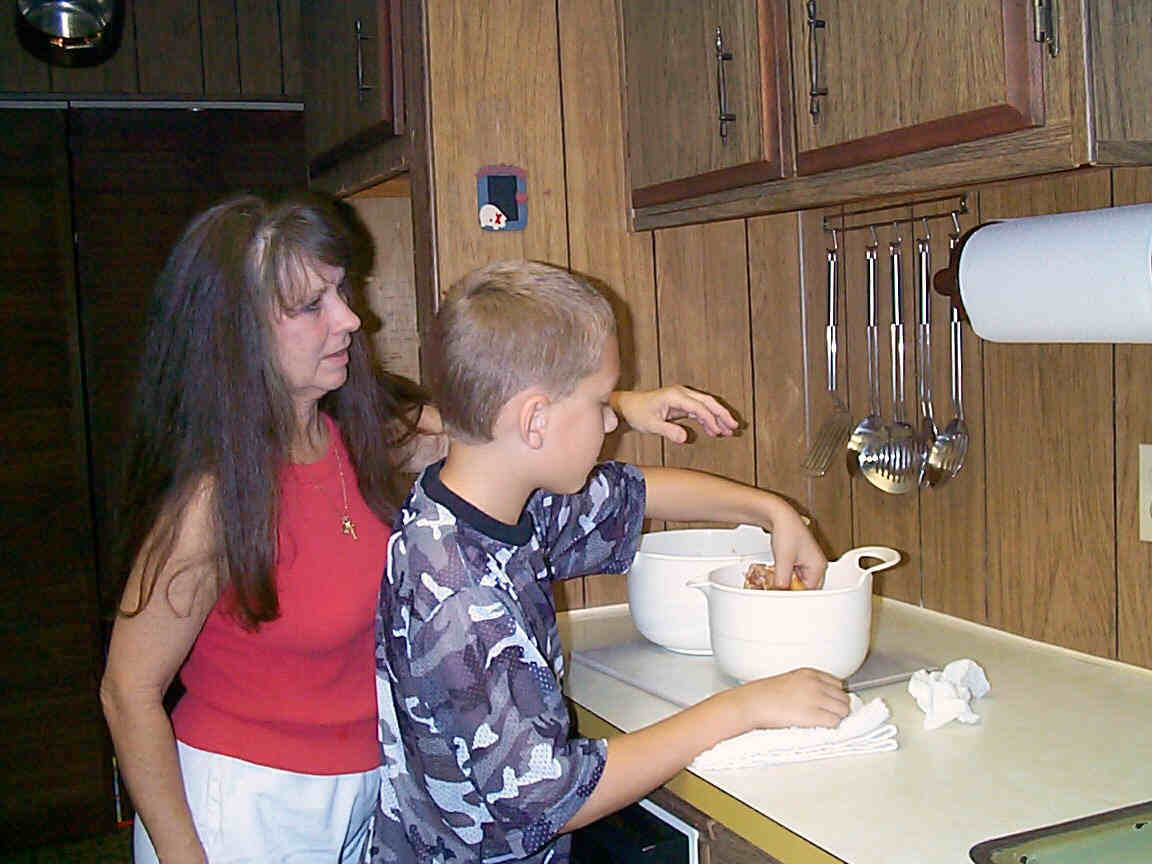 Dcp00100.jpg (80607 bytes)