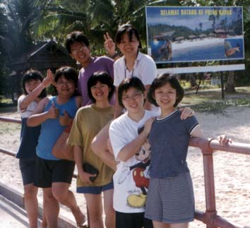 See the signboard ? An evidence that it is really P. Kapas.....not Kao Samoi...