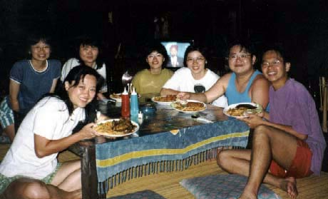 Yummy... yummy.... the famous too-ti pancake...