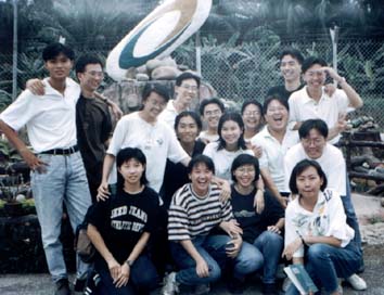 Field trip to study paddy or rice processing steps.....but we are more interested in the BIG artificial paddy rice