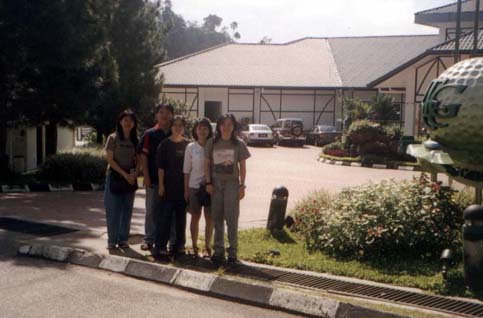 Stay over at Bkt Tinggi Golf Resort...24th Dec 2001