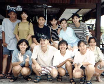 Again : In front of Pelangi Resort before saying goodbye to this Island....