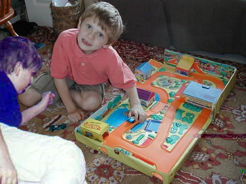 actioncity.JPG (43720 bytes)