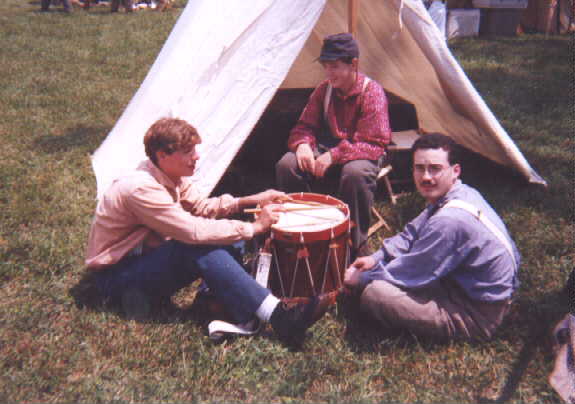 ytboys.jpg (32006 bytes)