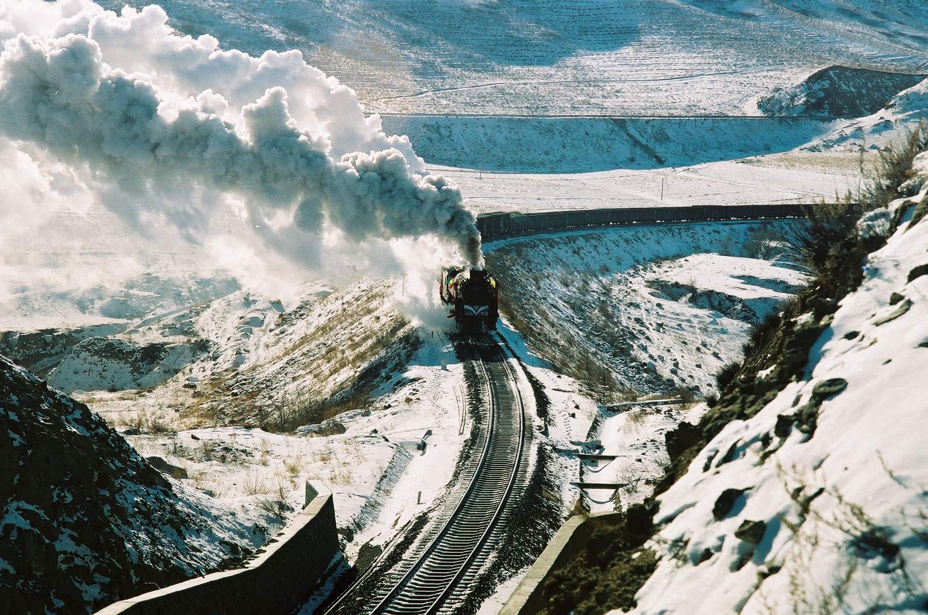 The train near Reshui on the second level