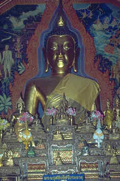 Buddhafigur p� Doi Suthep