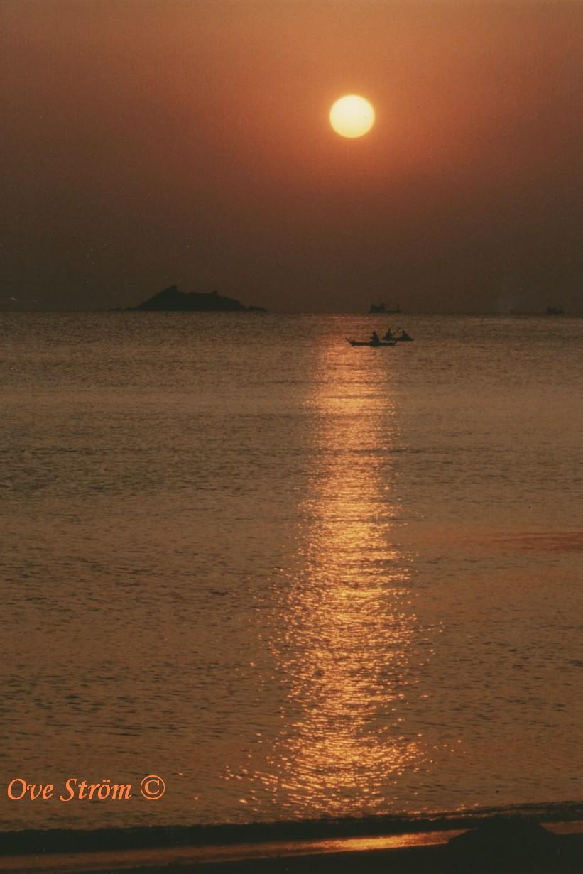 Den otroligt vackra solnedg�ngen samma kv�ll - Foto: Ove Str�m