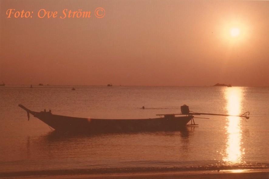 �nnu en egenh�ndigt tagen bild p� den vackra solnedg�ngen - Klicka p� bilden s� blir den st�rre - Foto: Ove Str�m