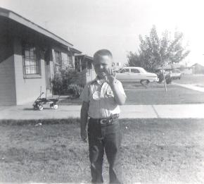 Mike 1962 getting ready for school