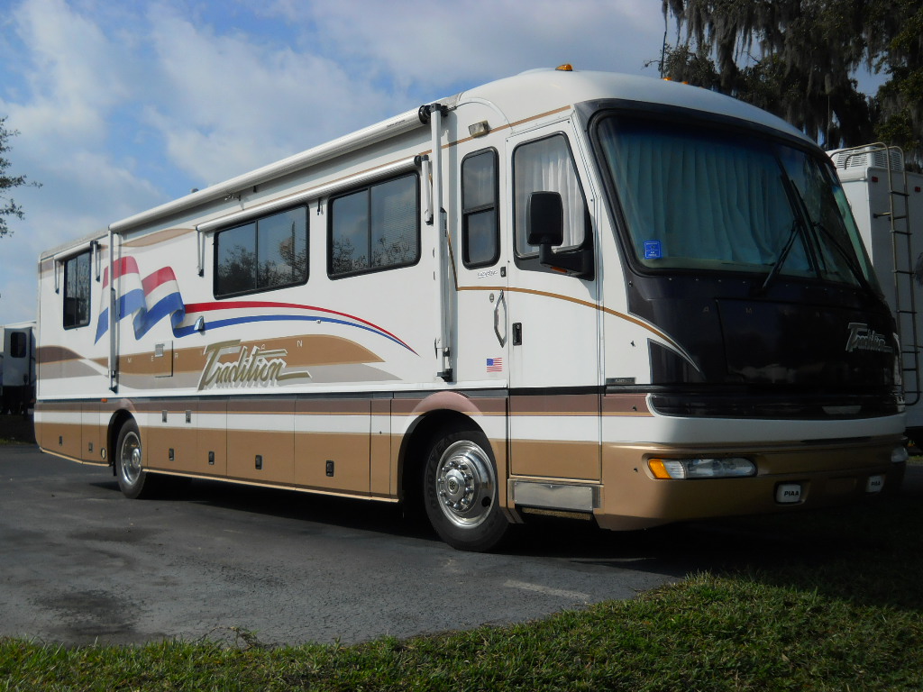 American Tradition Motorhome
