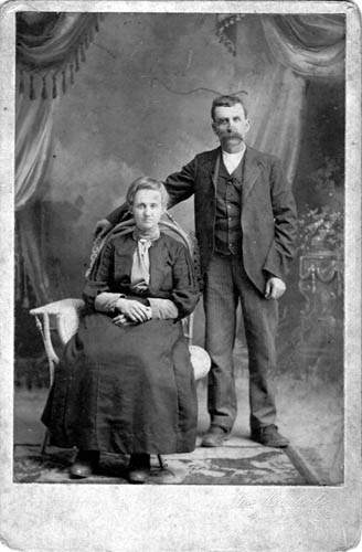 Spencer & Nancy Healy studio portrait