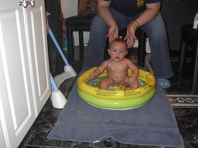 PLAYING IN MY FIRST POOL!!