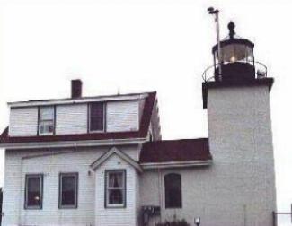 Fort Point Lighthouse