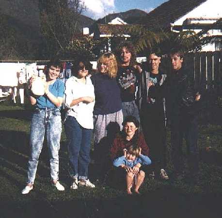 ALL my brothers and sisters in one place, its pretty old though (k..i was five), from left, Alex with her baby, Sheree, Ann, (P.C.'s gf ott) Paul, Sean and Kyle with Tania holding me at the front