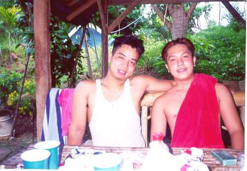 Eb11.jpg (27741 bytes)