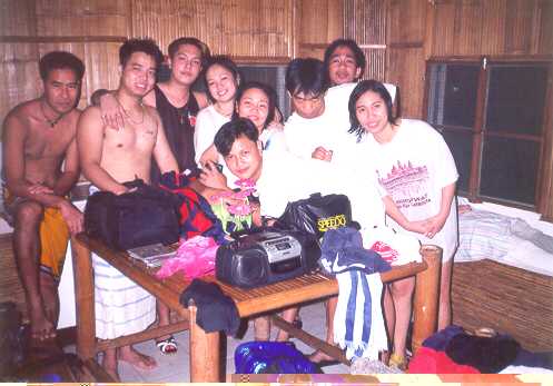 Eb19.jpg (25730 bytes)