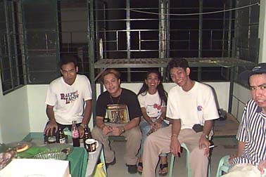 bdt05.jpg (29300 bytes)