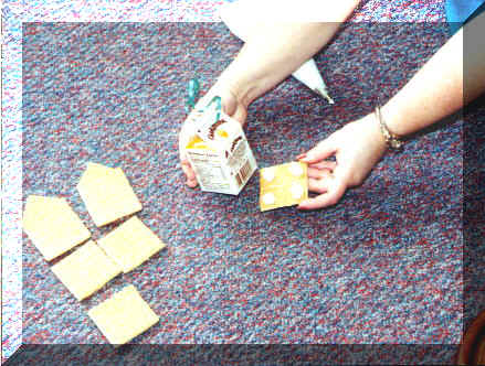 Cracker6.jpg (59409 bytes)